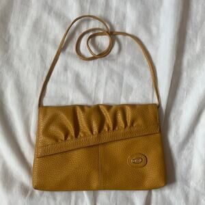 Vintage 80s grand traditions mustard envelope multi way bag